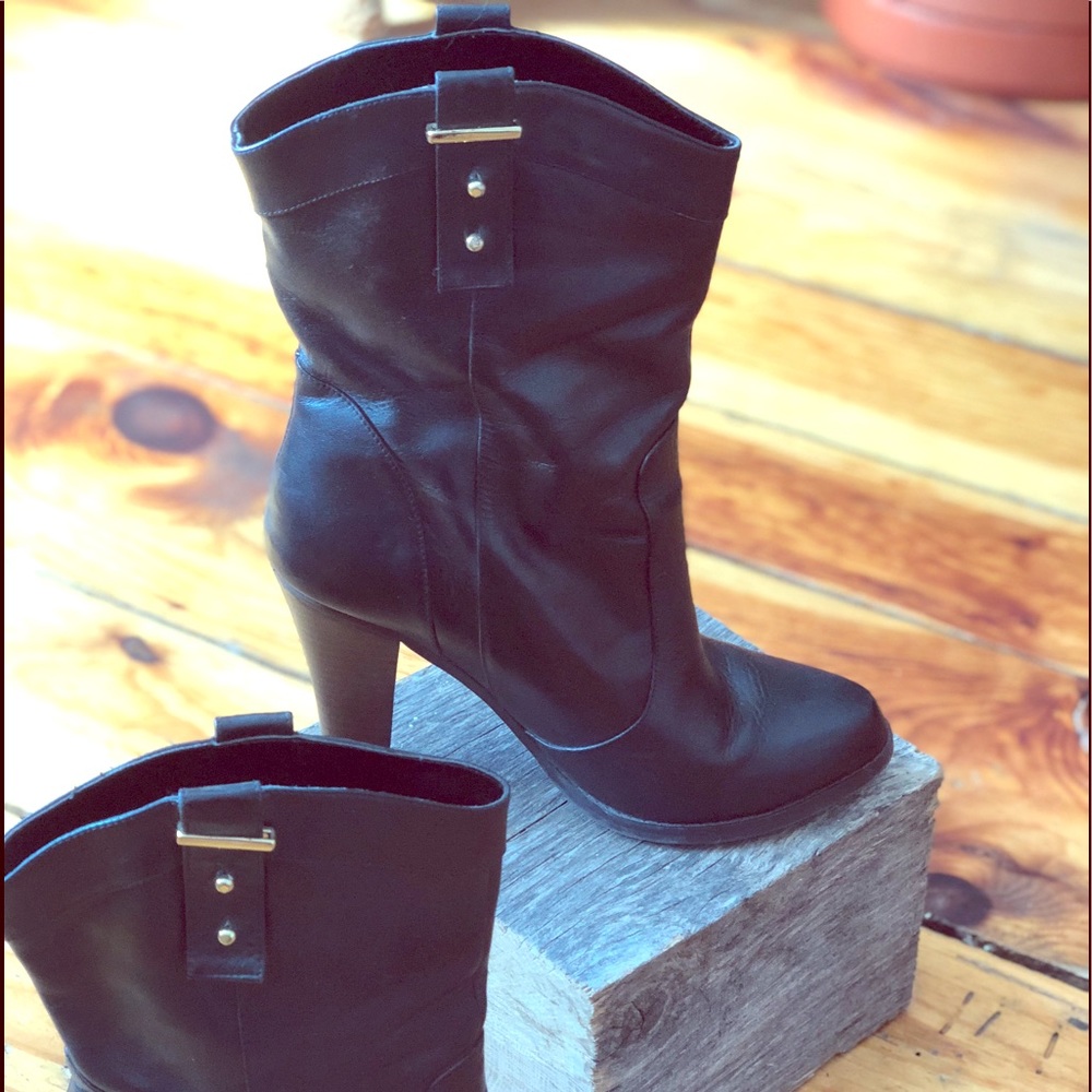 Colin Stuart Boot - image 1